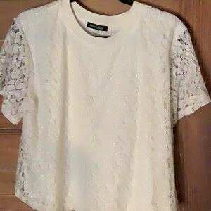 Absolutely Famous Cable & Gauge Cream Lace Top with Silver Sparkle – L